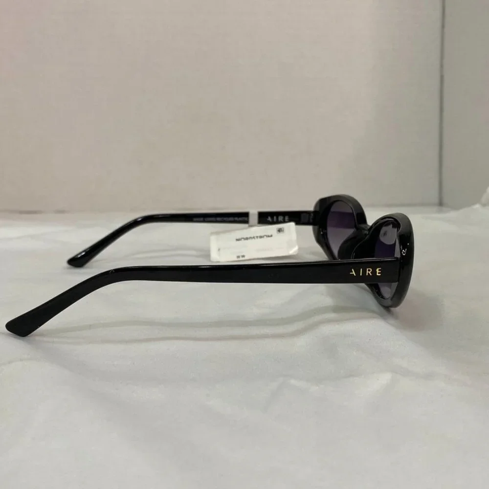 AIRE Fornax Oval Black Frame Retro Gradient Lens Sunglasses Black One Size